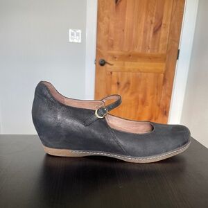 Dansko Loralie Black Leather Mary Jane Wedge  Womens Size 39